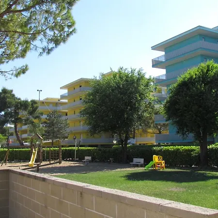 Flat In A With Pools And Tennis Courts Apartment Bibione