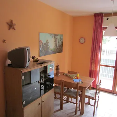 Flat In A With Pools And Tennis Courts Bibione