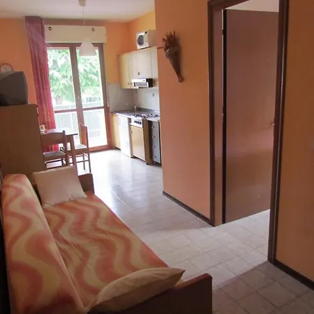 Flat In A With Pools And Tennis Courts *