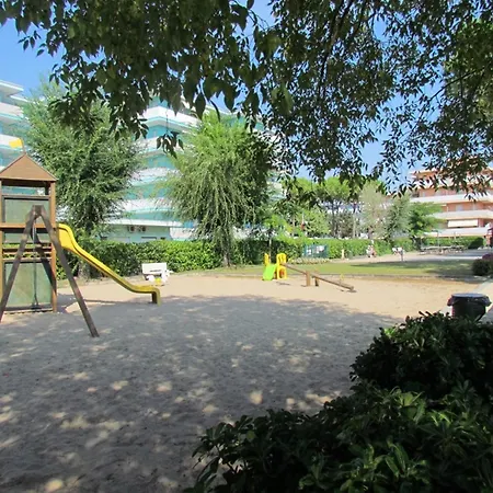 Flat In A With Pools And Tennis Courts Apartment